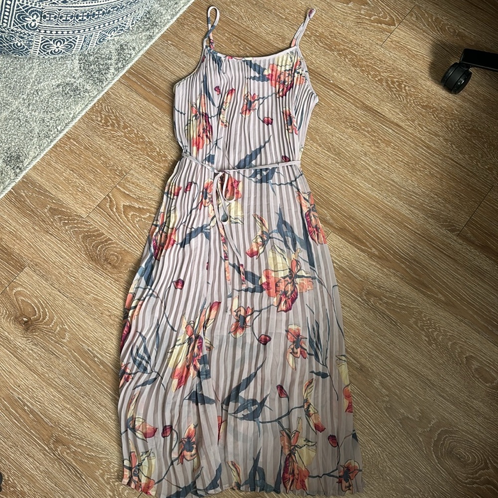 A New Day lilac/purple/pink floral print pleated midi dress, XS